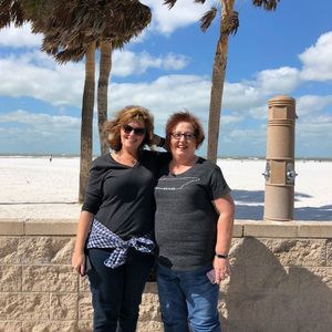 Meet your Posher, Tina